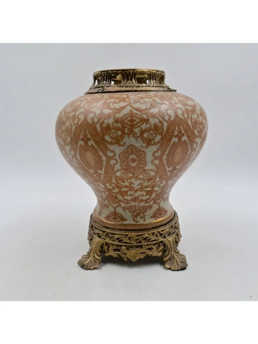 The Great Indoors Ginger Jar Ornate Gold Base Crackle Glaze Pattern 10